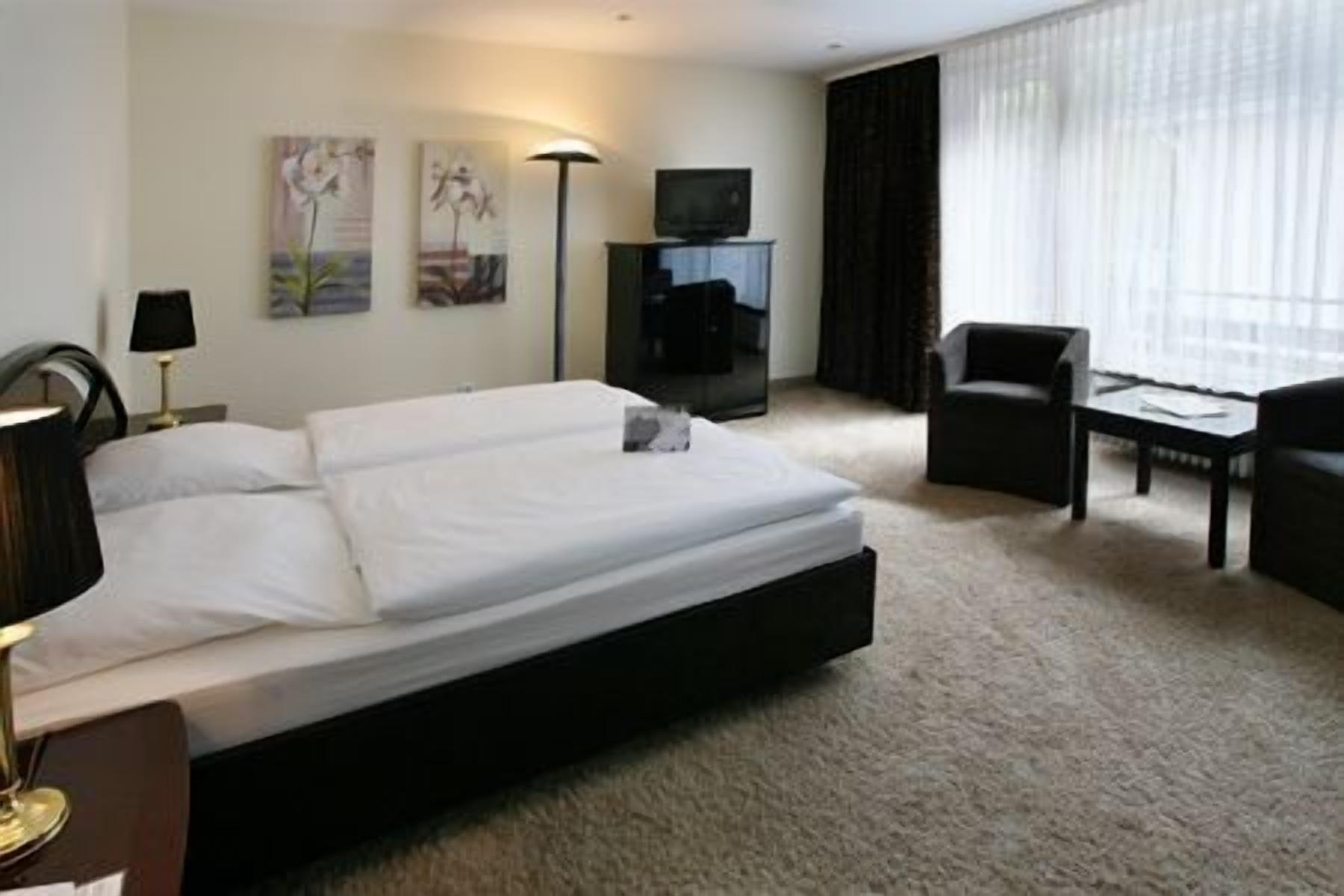 Hotel & Spa Waldecker Hof Willingen  Ngoại thất bức ảnh